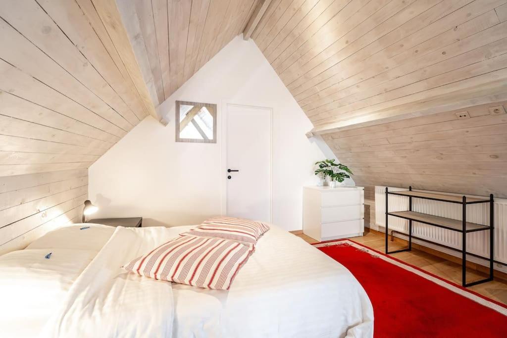 The Bruges Belfry View Appartement Buitenkant foto